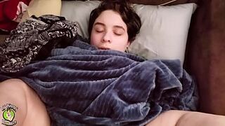 Sleepy PAWG gets her Vagina CREAM PIED after a long night! *All my FULL length Videos are on XVIDEOS RED*