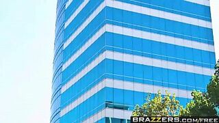 Brazzers - Enormous Butts Like It Enormous -  Anus Coverage scene starring Nyomi Banxx & James Deen