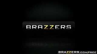 Brazzers - Teens Like It Enormous - (Eliza Jane, Johnny Sins) - Dont Tell Daddy