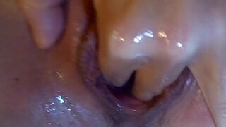 close up creamy vagina wanking with juicy sounds