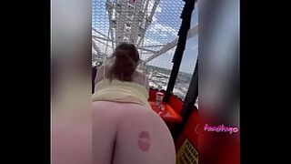 Prostitute get fucks in open space on the Ferris wheel