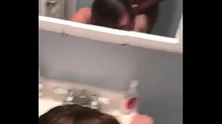 Yellowish Nashville girl having sex act in the bath