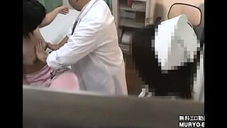 [Beautiful housewife Miho (26) who is relentlessly rubbing her breasts] Obstetrics and Gynecology Examination File03B Interview / Palpation two