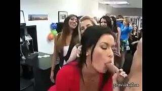 party party oral women