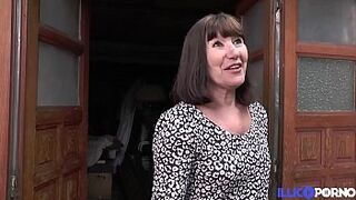 Cougar Martine with a childlike wife's body gets screwed rock