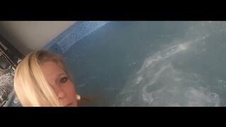 Portland Legendary Ms Daire Feelgood GoPro Underwater --professional Pumptress - BEAUTIFUL TUB HEAVEN