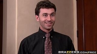 Massive tit pornstar (Sienna West) wish some asshole - Brazzers