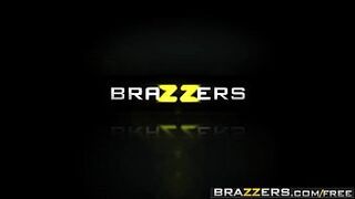 Brazzers - Massive Bobbies at School - (Roxxy Lea, Freddy Flavas) - Trailer preview